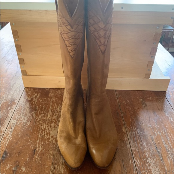 Vintage Leather Boots - Picture 7 of 11